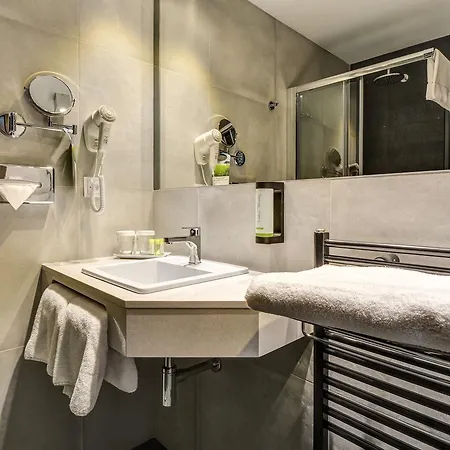 Hotel Amenity &